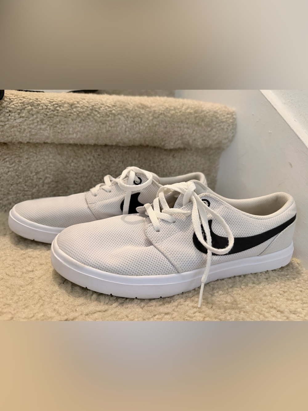 Nike SB Chron 2 White - Size 7Y / Women’s 8.5